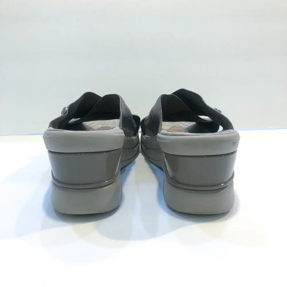 Bzees Vista Charcoal Wedge Sandals